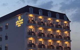 كلاسيك بالاس the classic palace